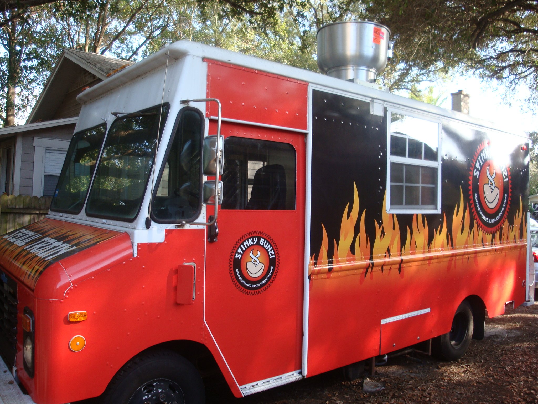 Stinky Buns Food Truck For Sale - Tampa Bay Food Trucks
