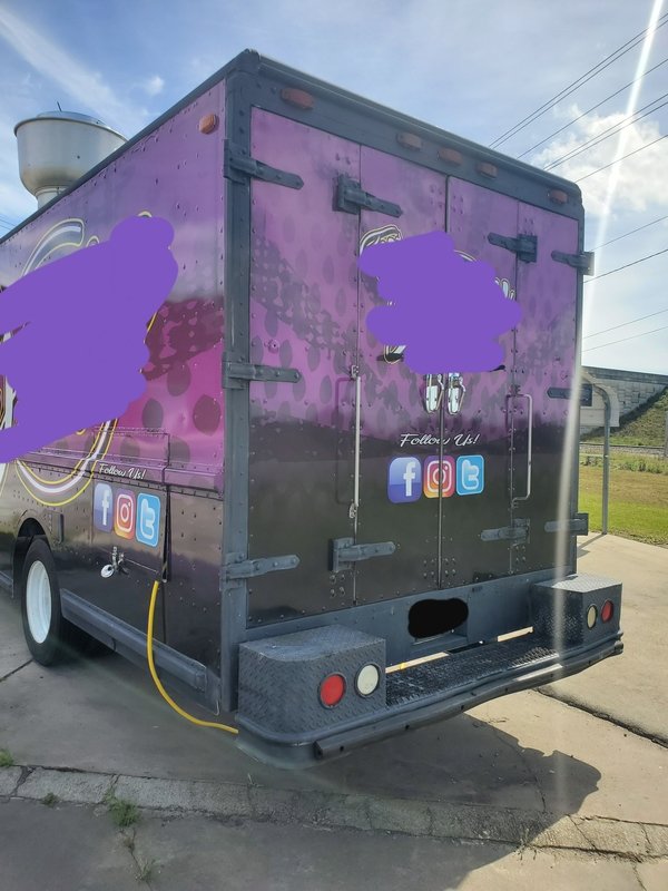 Food Truck For Sale Driver Side in Georgia
