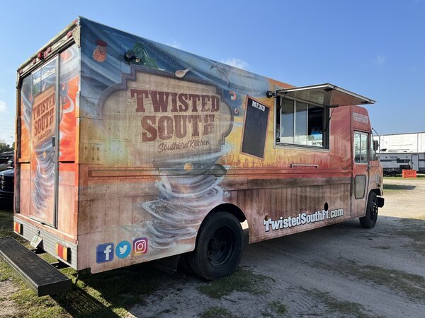 Used Food Truck with full kitchen