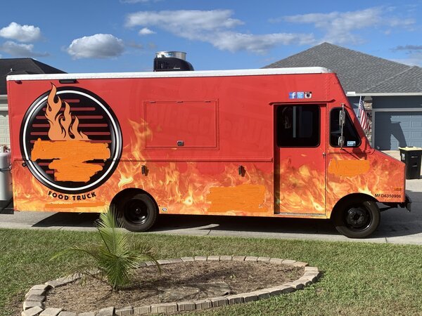 BBQ Food Truck For Sale 