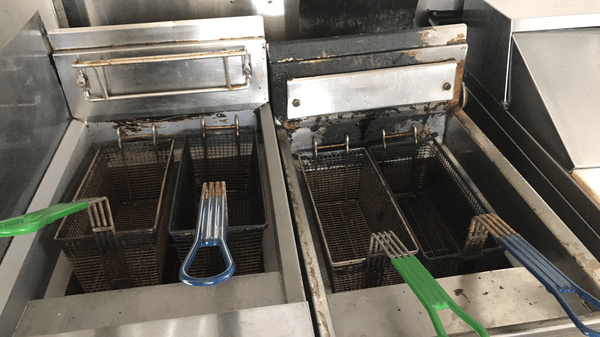 Double Basket 50# fryers of Twisted Iron