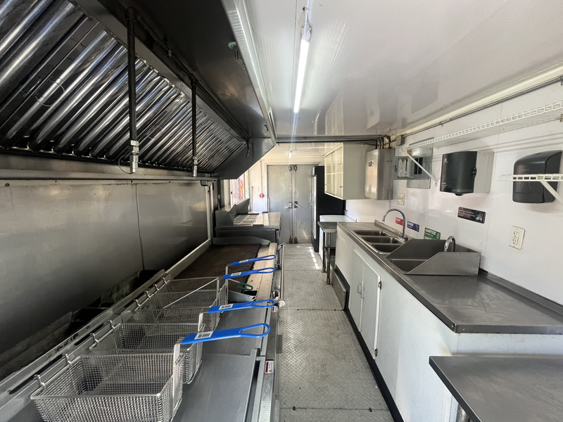 Food truck kitchen