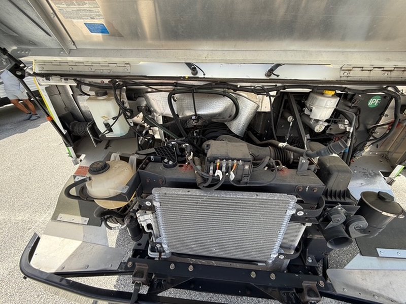 Clean engine bay of a low-mileage 2022 Ford F59 food truck with only 5,700 miles – for sale in Pasco County Florida