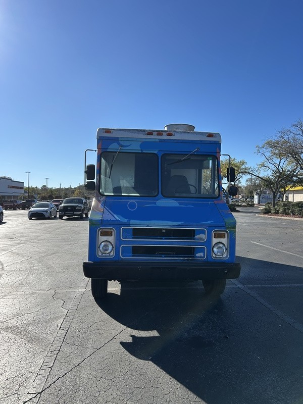 Front of food truck