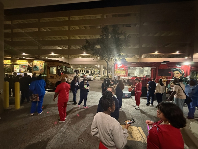 Food Trucks Serving at a Hospital Hospital Food Truck Rotation